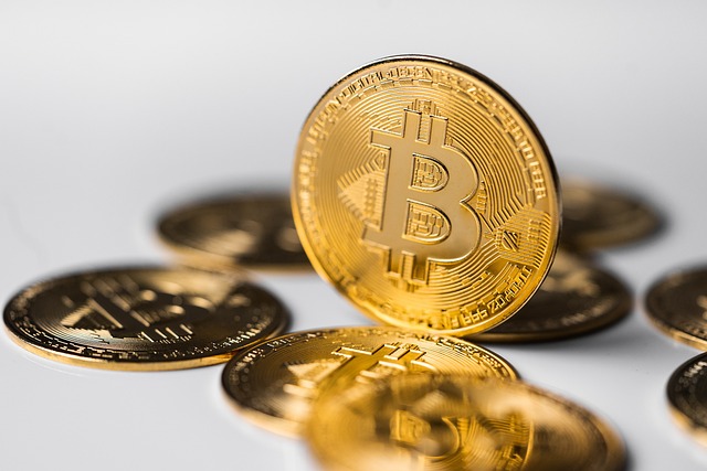 Bitcoin Flipflops; MATIC, LINK Surge as Dim Market Action Continues – CoinDesk